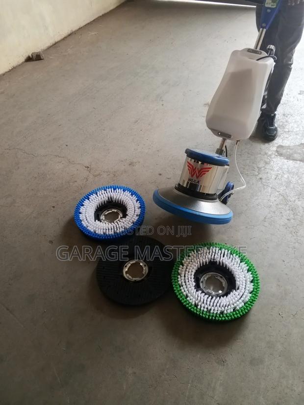 Carpet Scrubber