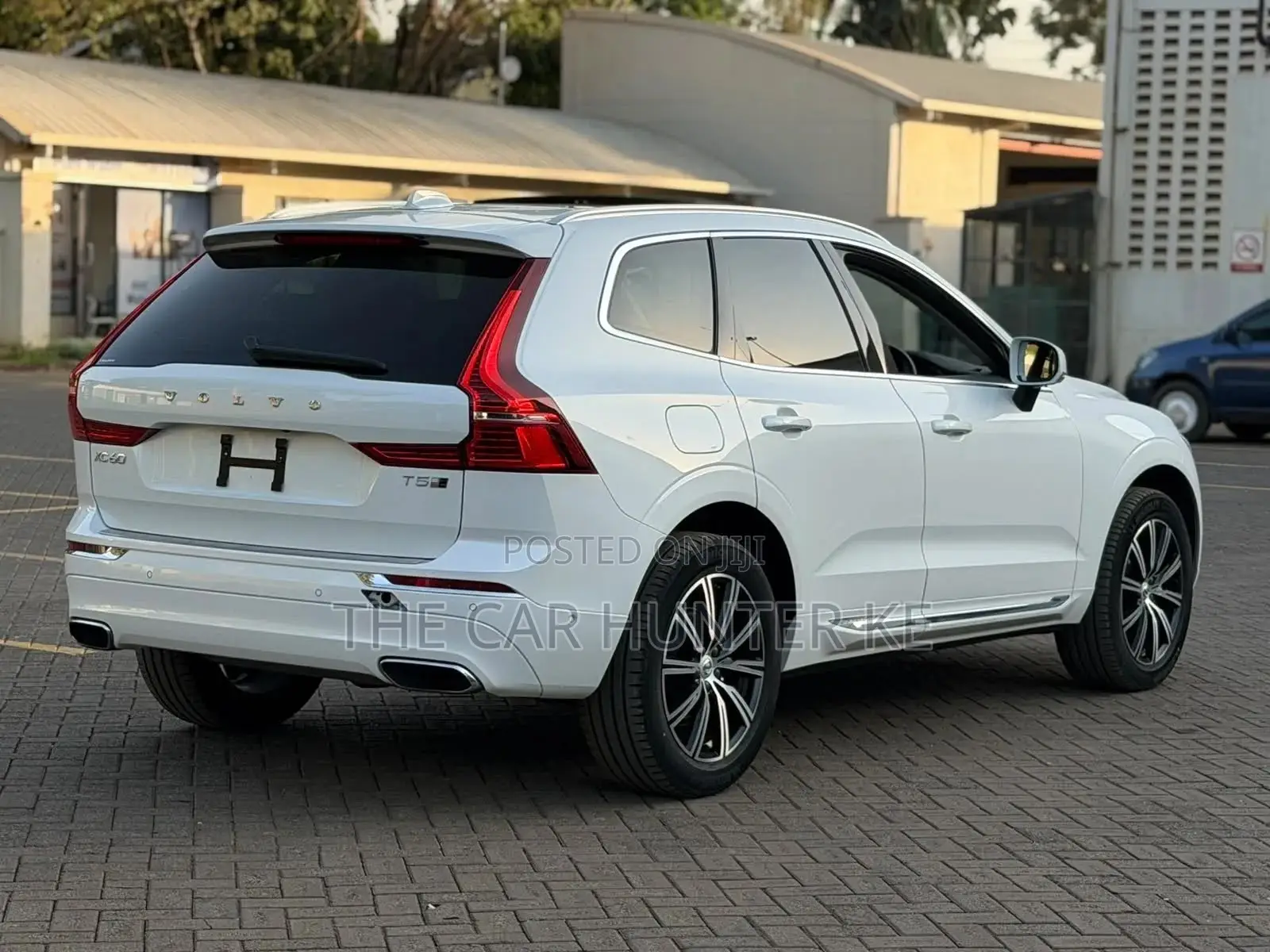 Volvo XC60 T5 Inscription AWD 2019 Pearl