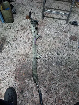 Nissan Tiiida Steering Rack.
