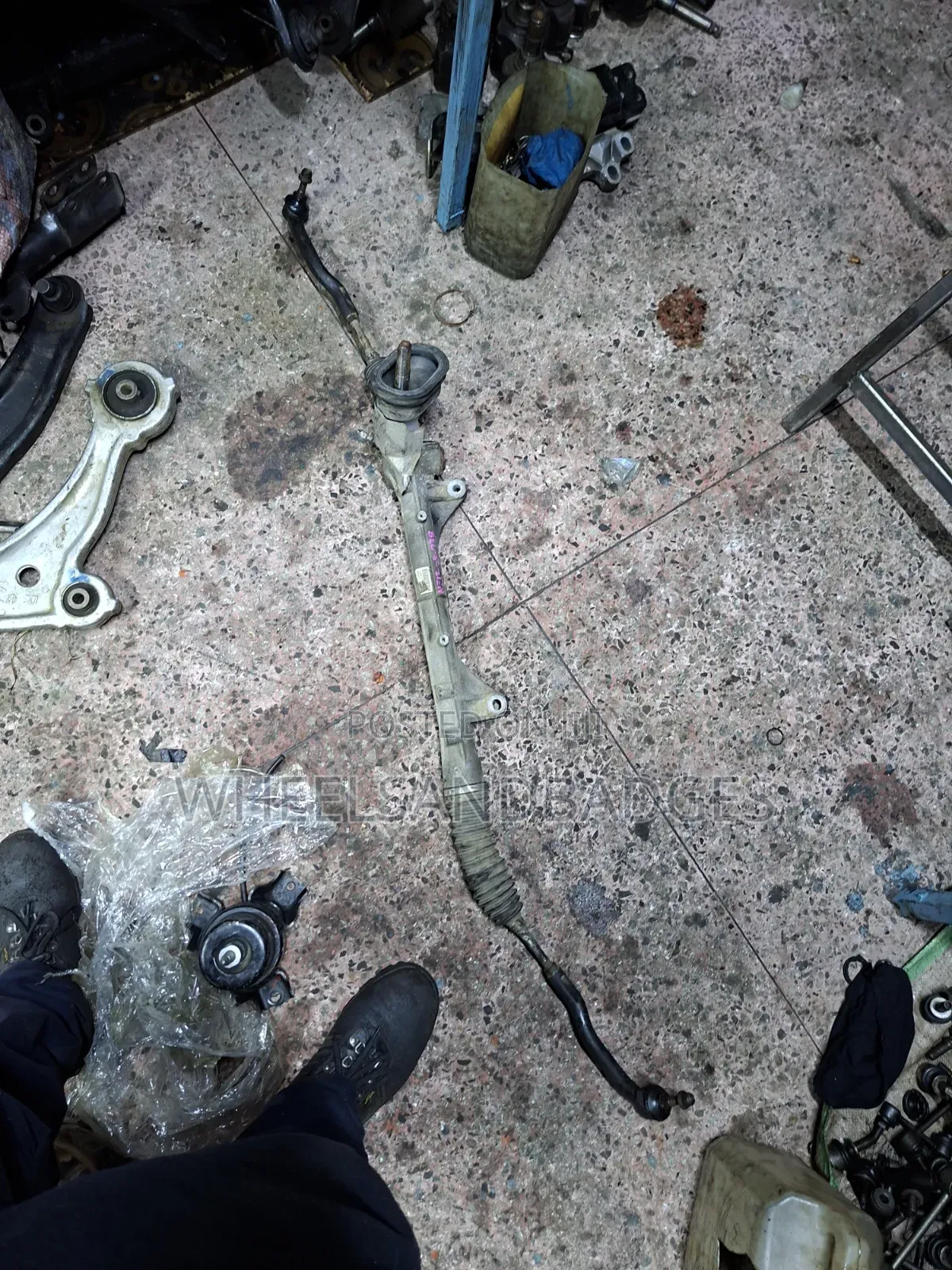 Nissan Tiiida Steering Rack.