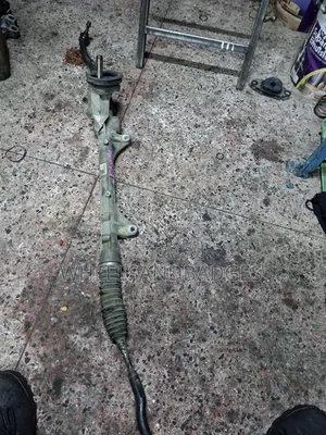 Nissan Tiiida Steering Rack.