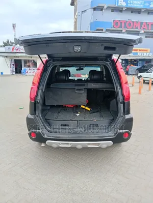 Nissan X-Trail 2.0 Petrol XE 2010 Black