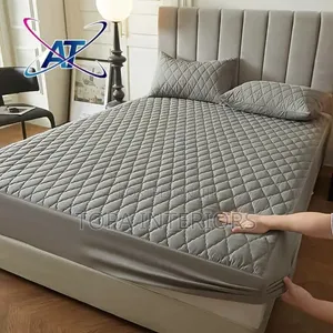 Grey Bedbugs Protection Quilted Waterproof Mattress Protectors