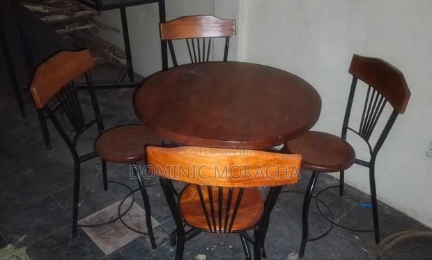 2 Tables and 4 Chairs - main view