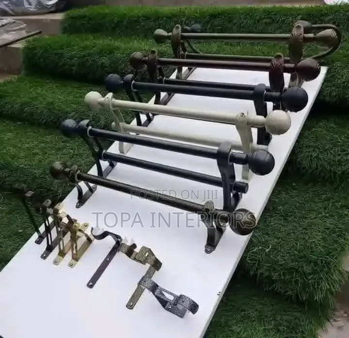 Strong Powder Coated Curtain Rods Per Metre