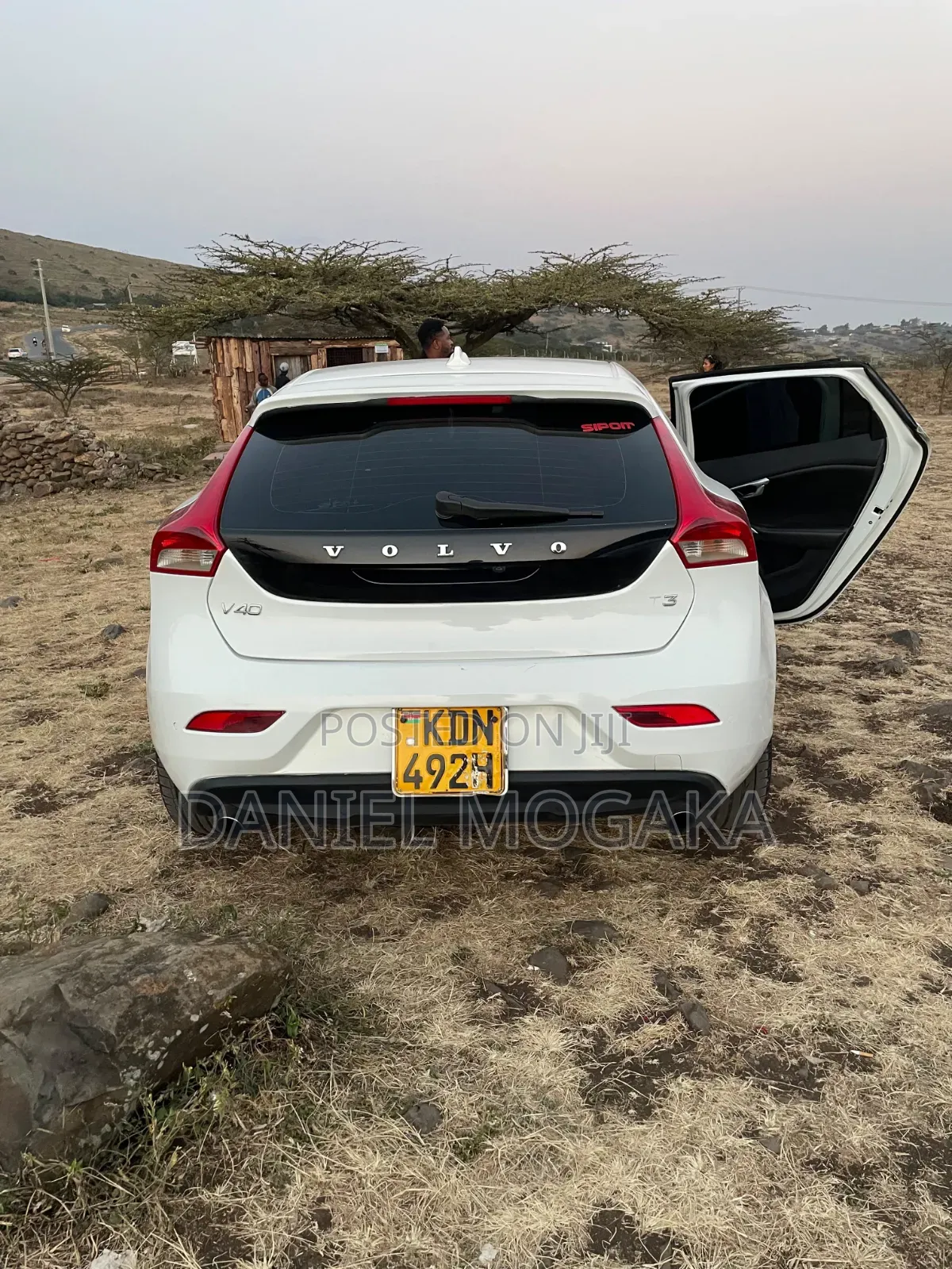 Volvo V40 2016 White