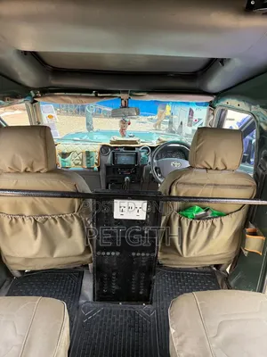 Toyota Land Cruiser 2012 Green