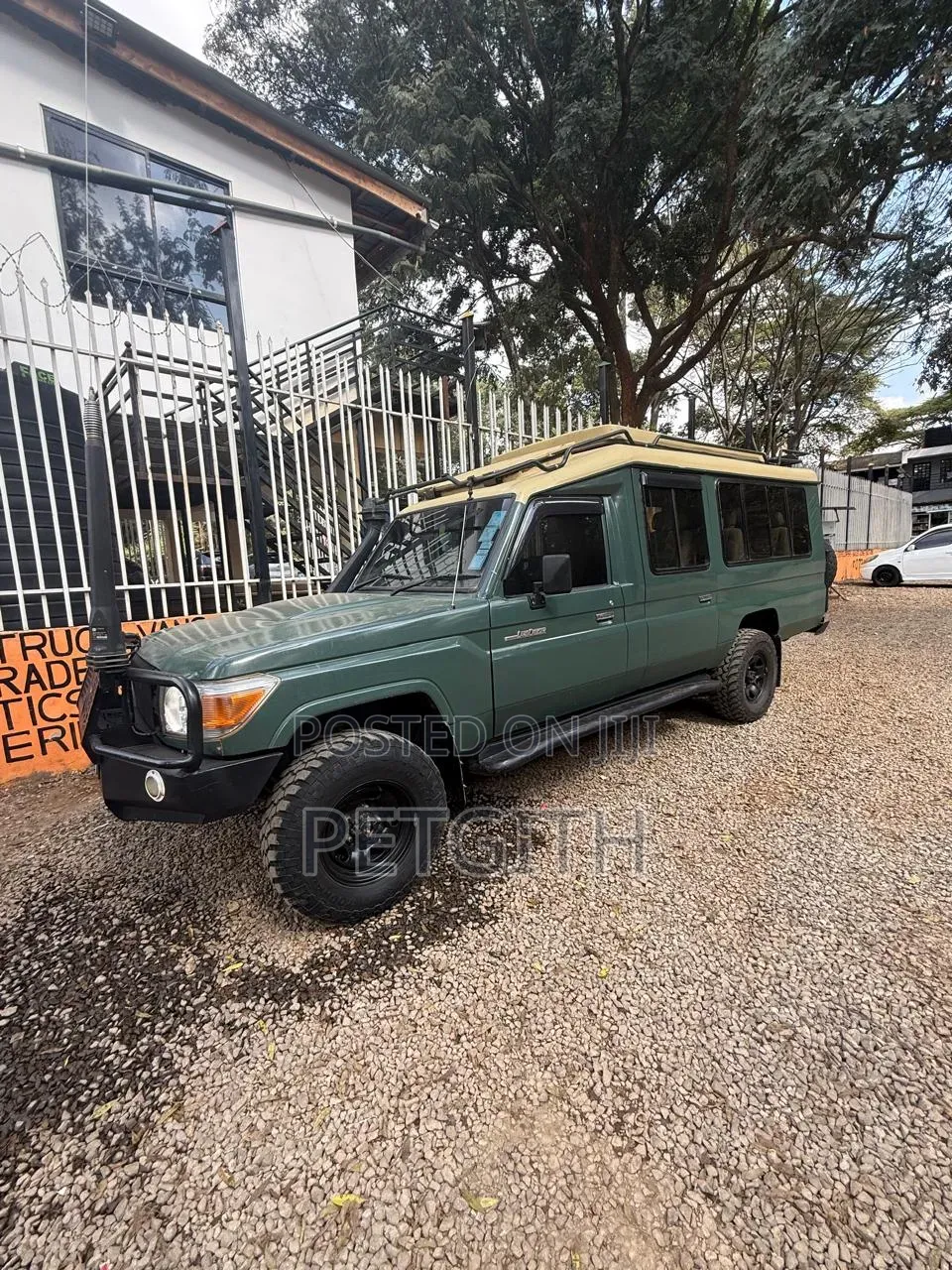 Toyota Land Cruiser 2012 Green