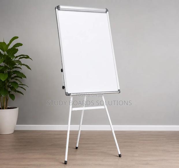 Stable Adjustable Flipchart Stand Whiteboard–Ready for Every Session - main view