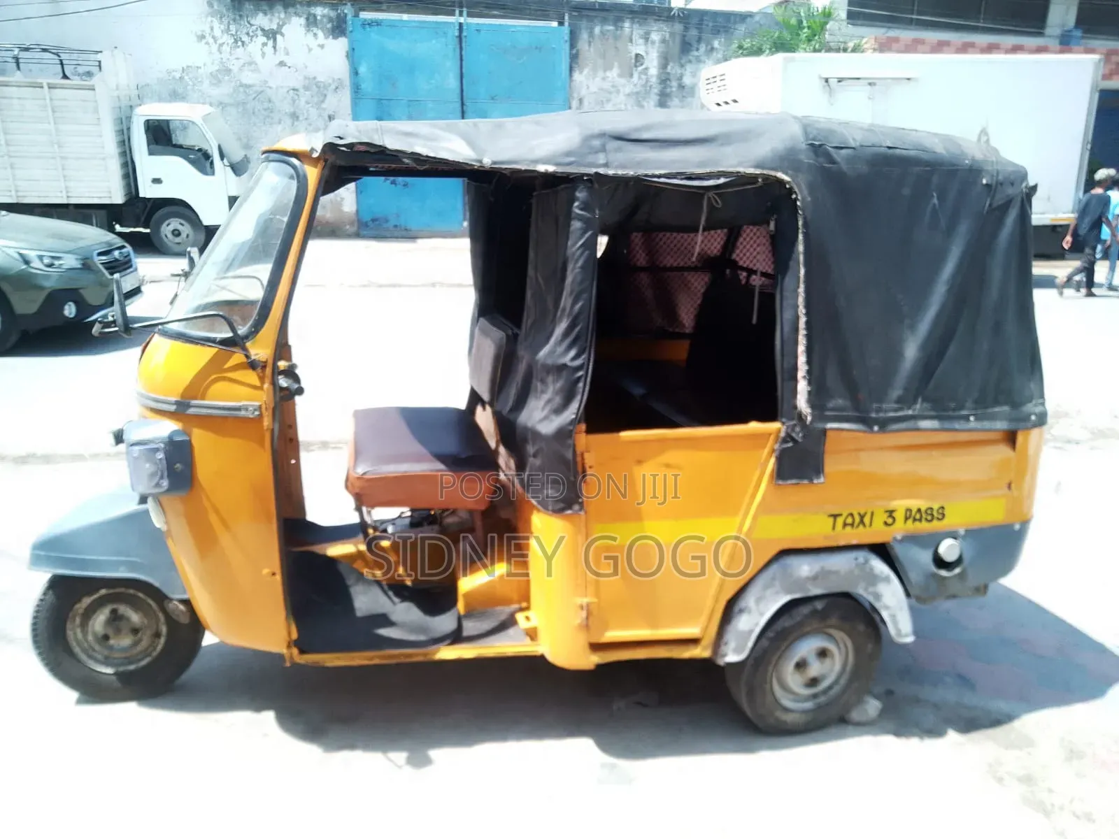 Piaggio Scooter 2019 Yellow