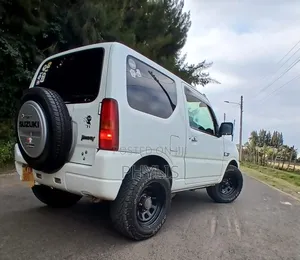 Suzuki Jimny 2016 White