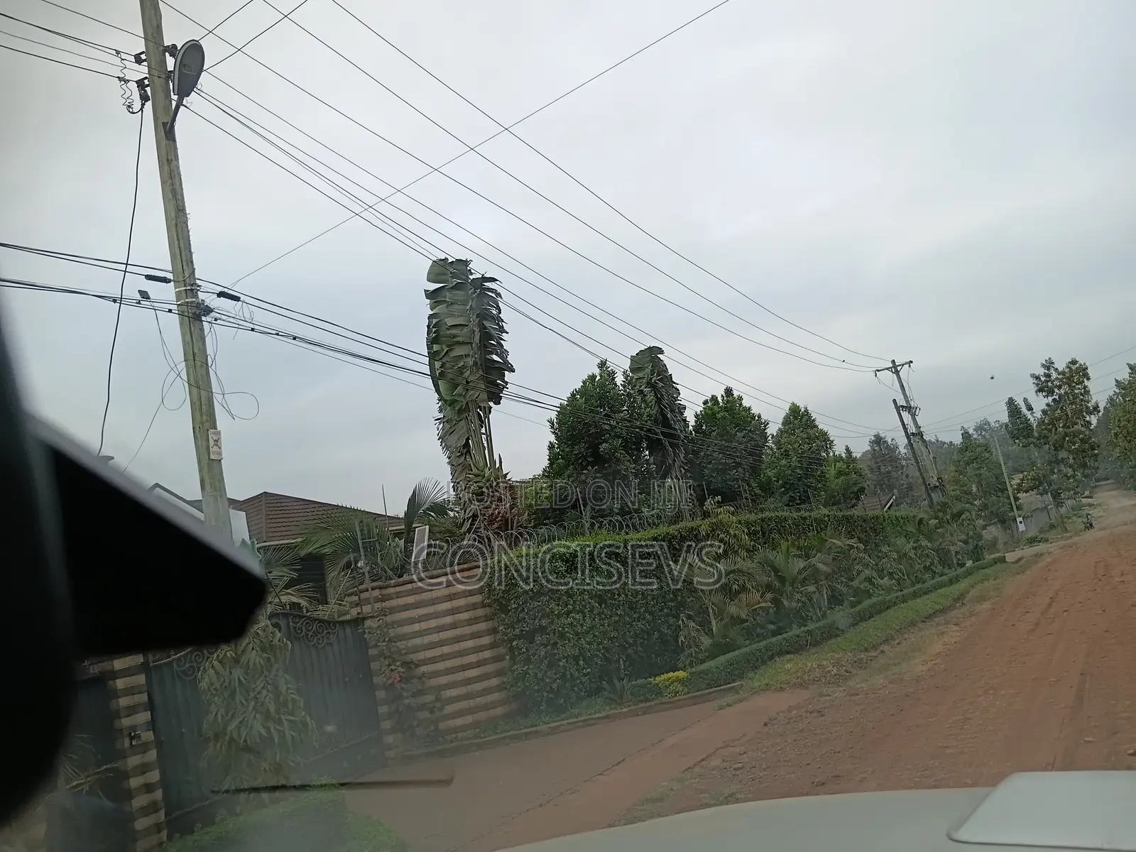 3/4 of an Acre Thome 5 3rd Row From Thika Road, Safari Park Area