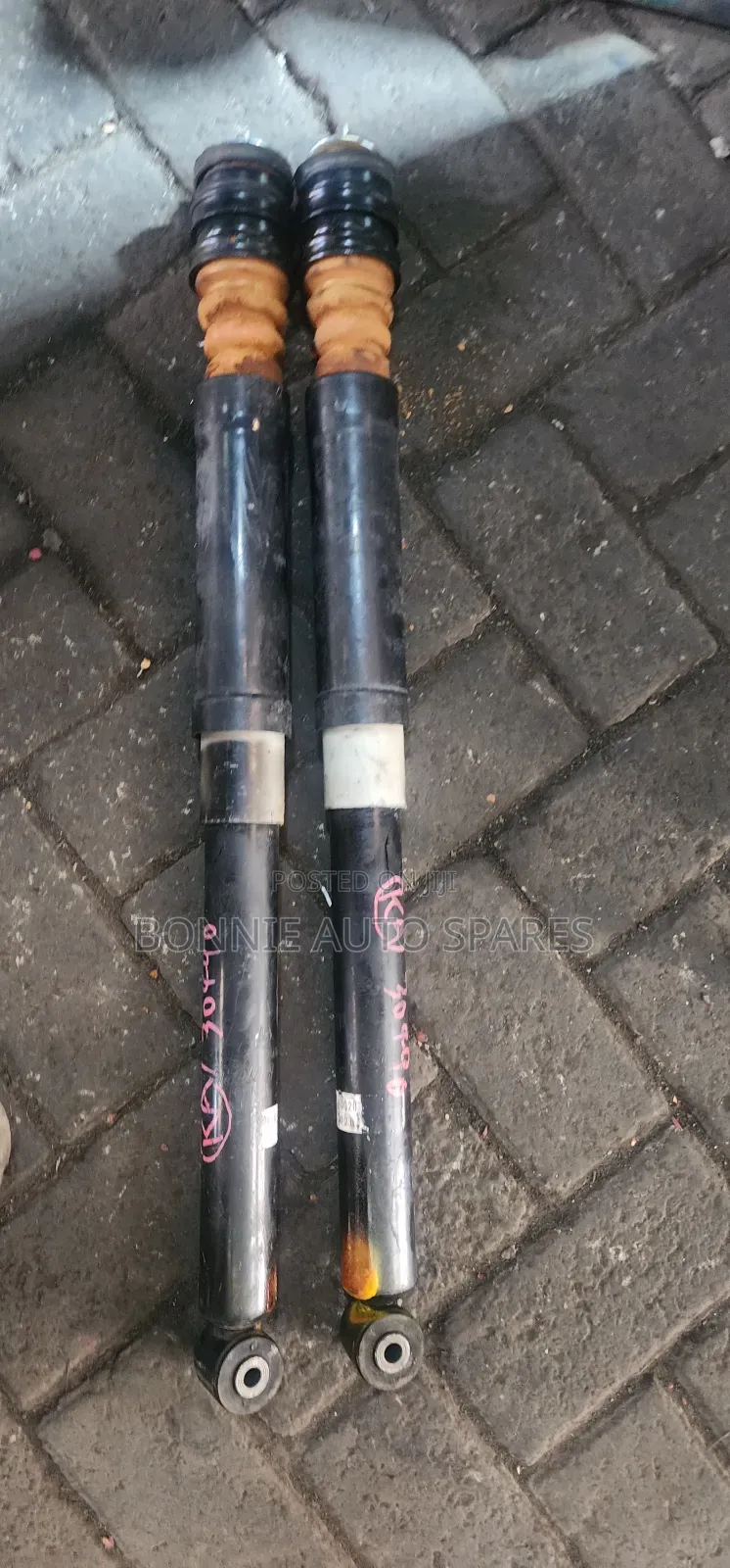 Honda Vezel Rear Shock