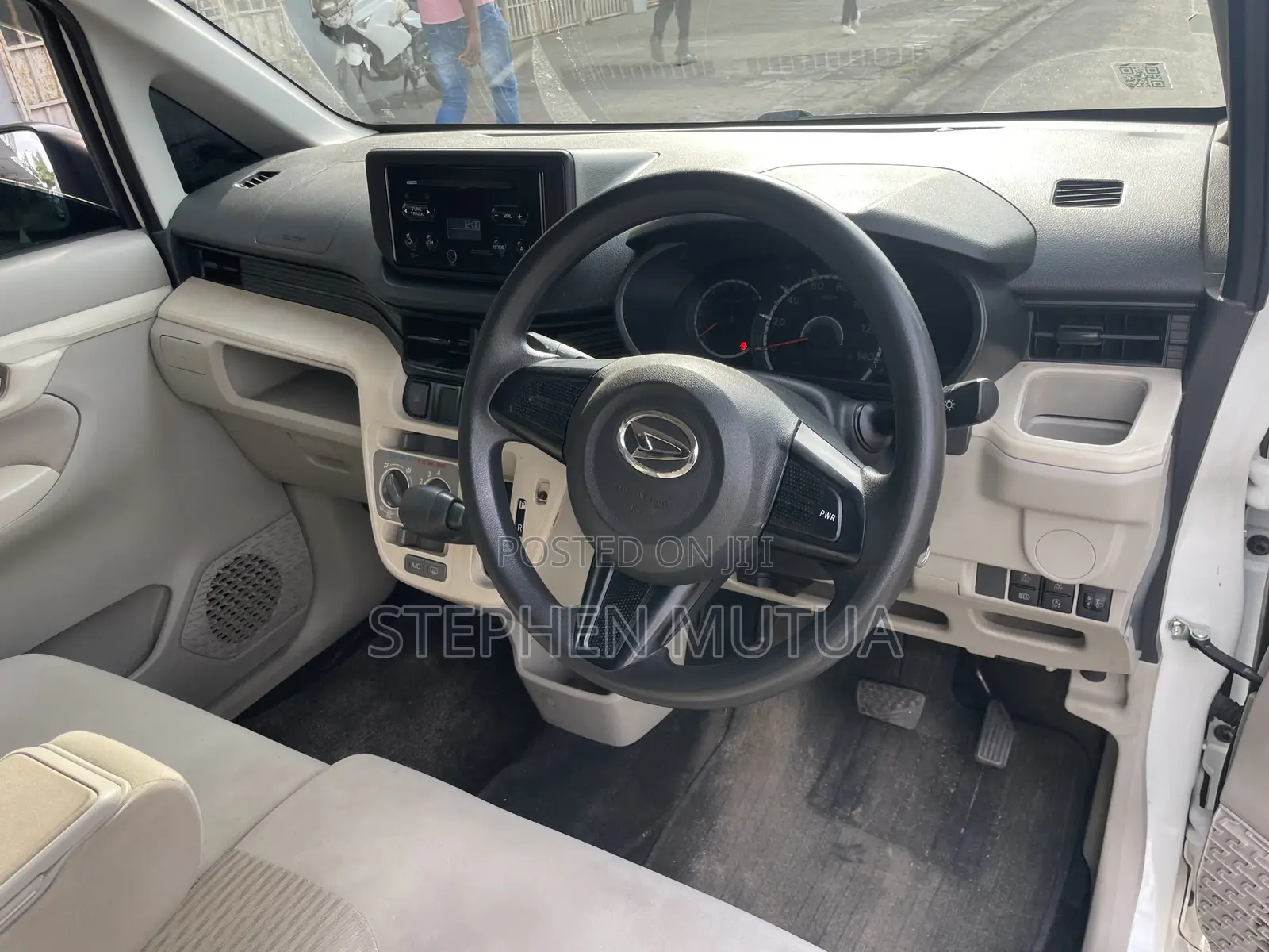 Daihatsu Move 2016 White