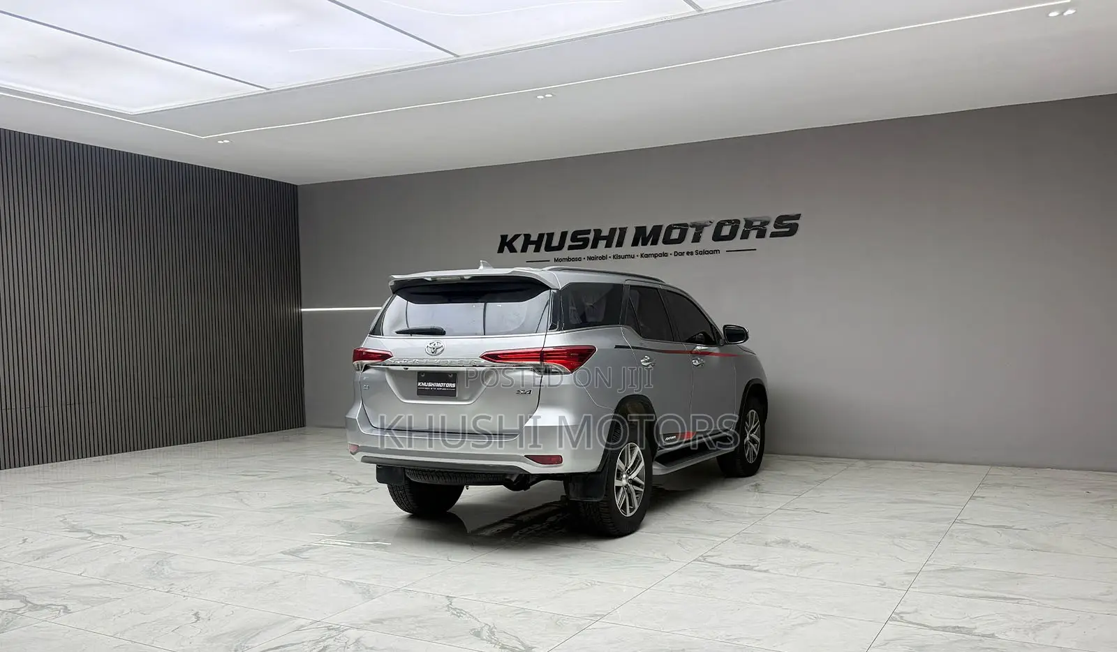 Toyota Fortuner 2019 Silver