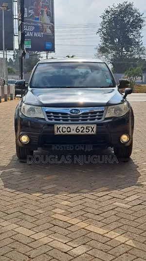 Subaru Forester 2012 Black