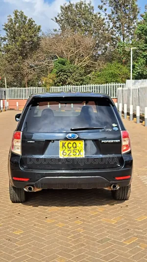 Subaru Forester 2012 Black