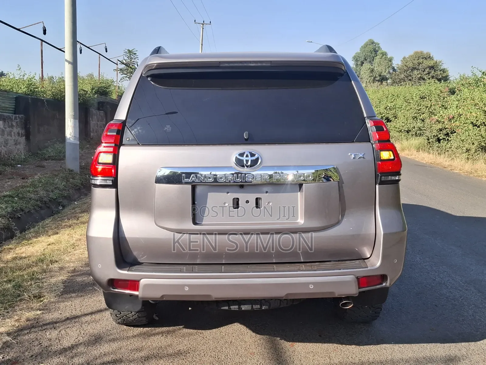 Toyota Land Cruiser Prado 2018 Gray