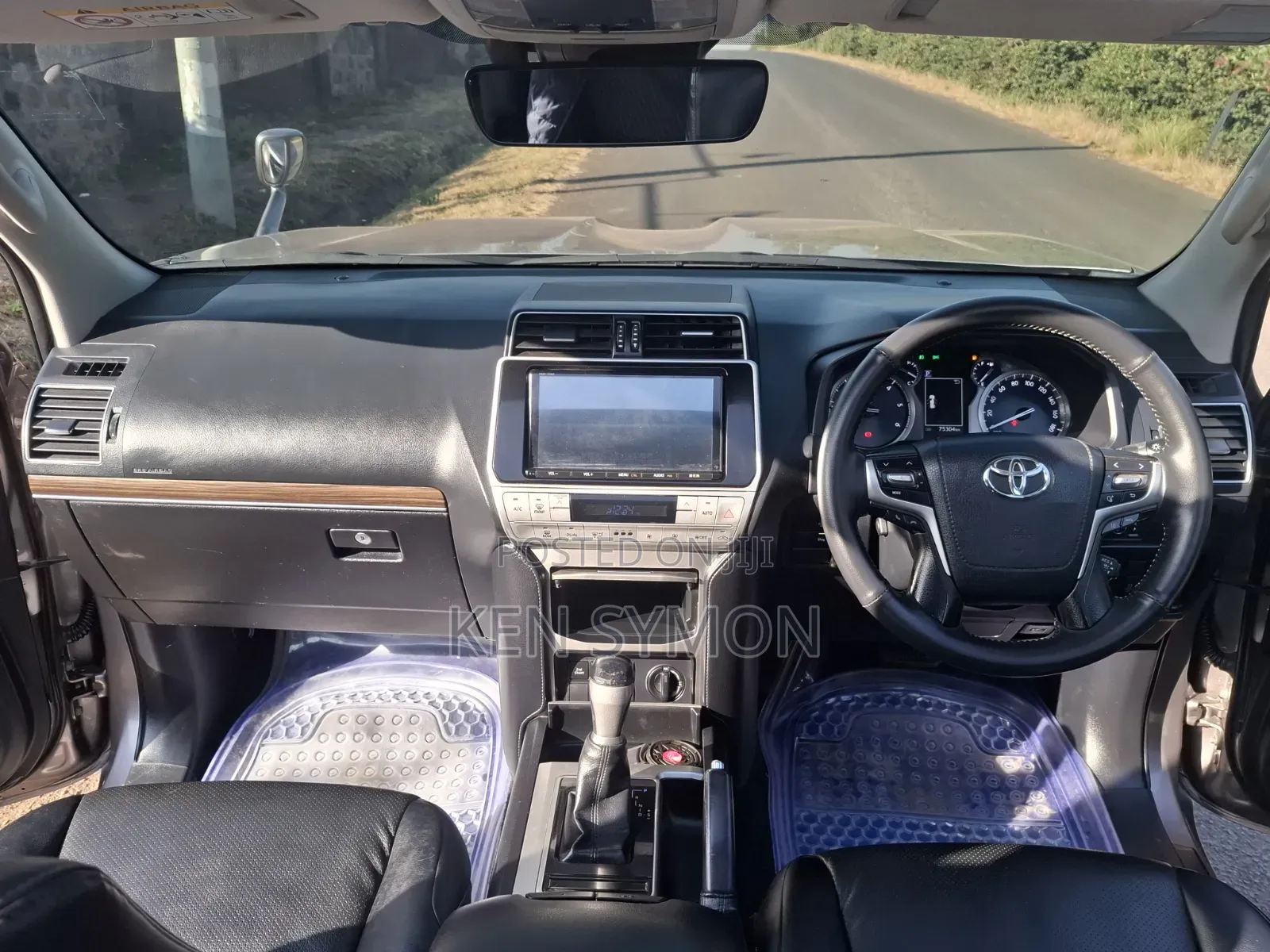 Toyota Land Cruiser Prado 2018 Gray