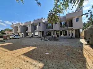 5bdrm Townhouse / Terrace in Gikambura, Thogoto for rent