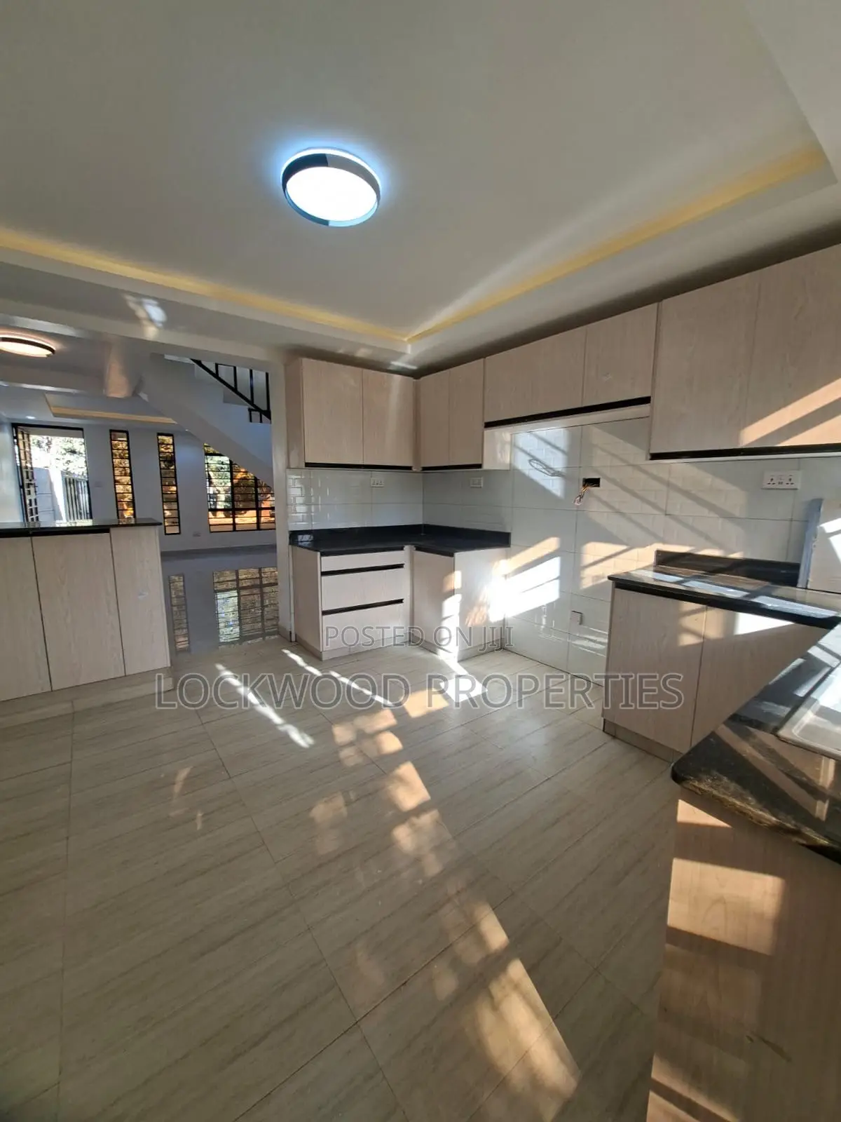 5bdrm Townhouse / Terrace in Gikambura, Thogoto for rent