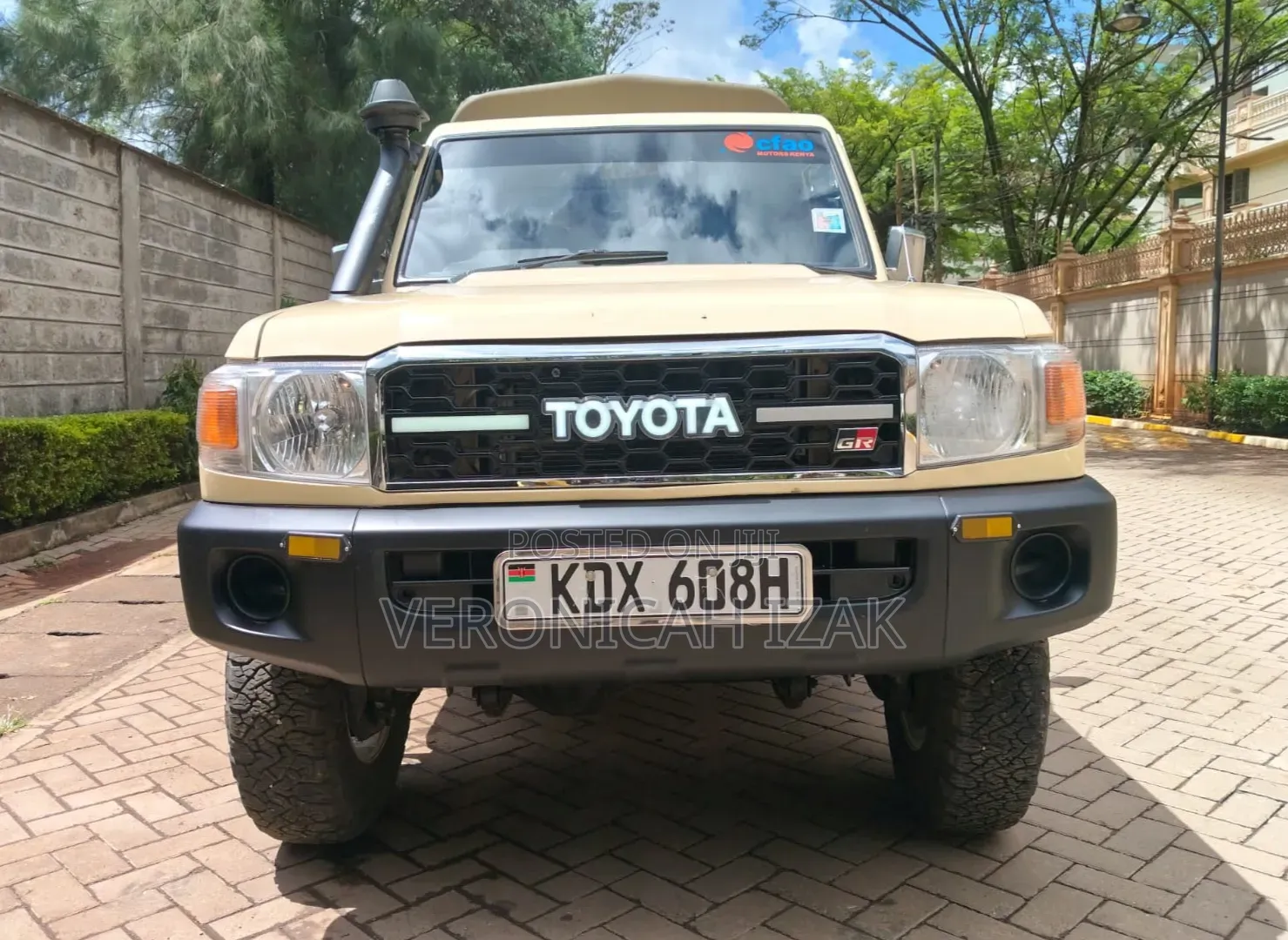 Toyota Land Cruiser 2008 Beige