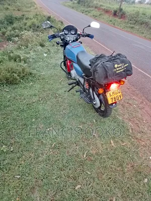 Bajaj Boxer 150 UG 2025 Red
