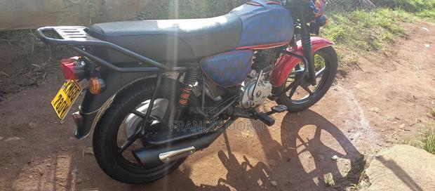 Bajaj Boxer 150 UG 2025 Red - thumbnail 5