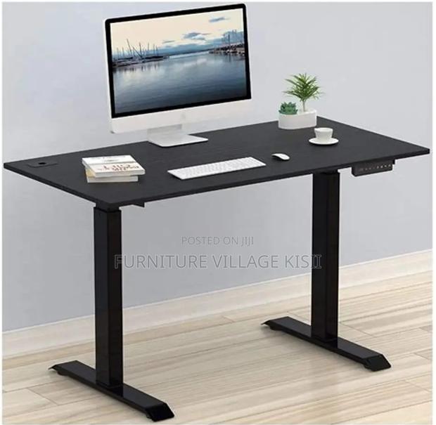 Office Furniture: Electric Adjustable Stading Desk - thumbnail 7