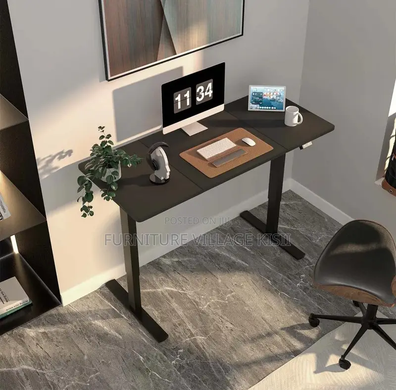 Office Furniture: Electric Adjustable Stading Desk