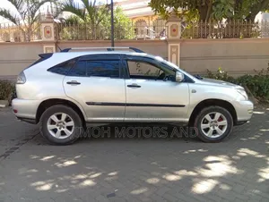 Toyota Harrier 2004 Silver