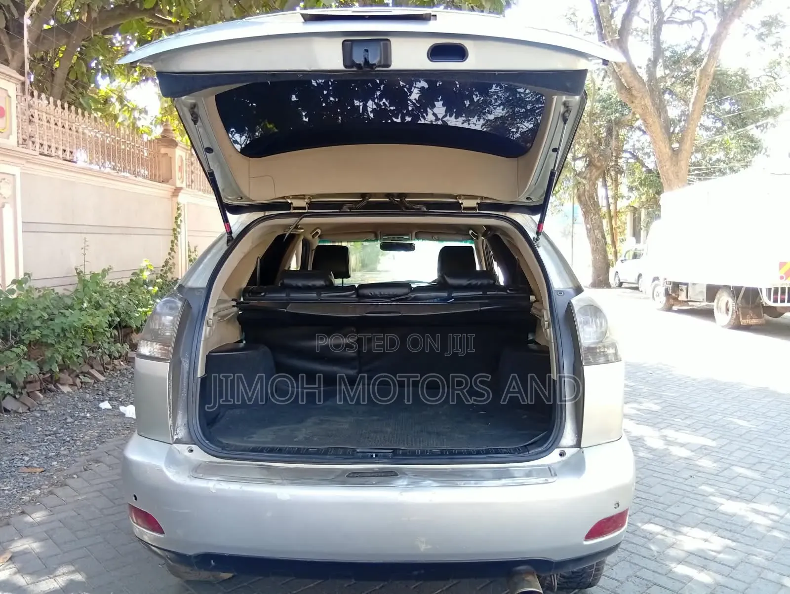 Toyota Harrier 2004 Silver