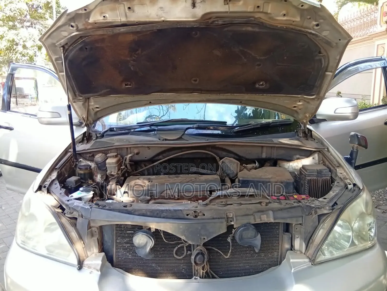 Toyota Harrier 2004 Silver