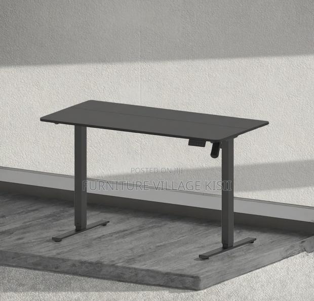 Office Furniture: Electric Adjustable Stading Desk - thumbnail 14