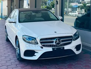 Mercedes-Benz E200 2021 White