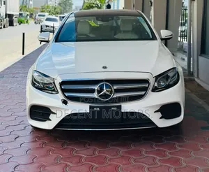 Mercedes-Benz E200 2021 White