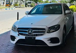 Mercedes-Benz E200 2021 White