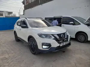 Nissan X-Trail 2018 White
