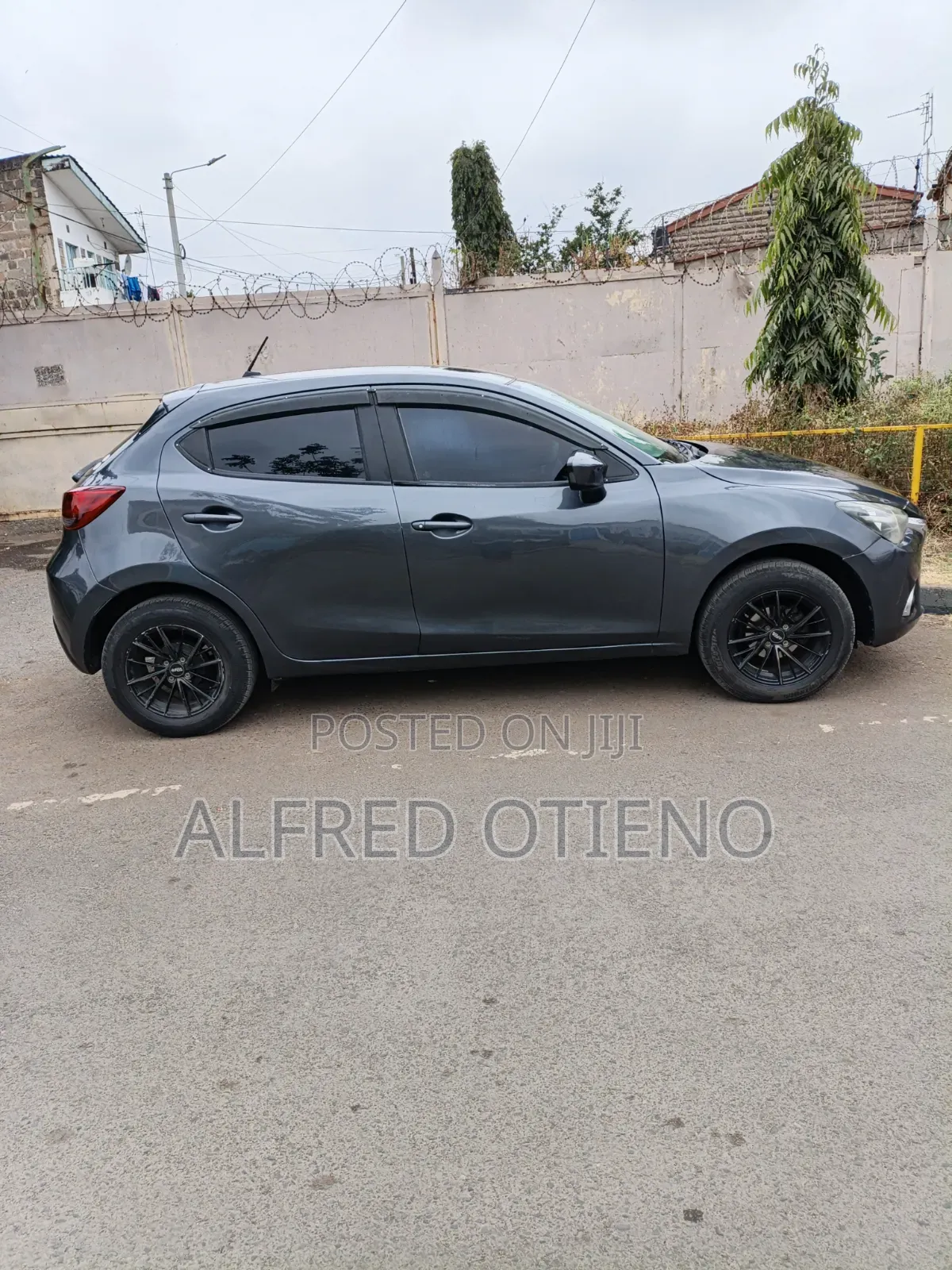 Mazda Demio 2016 Gray