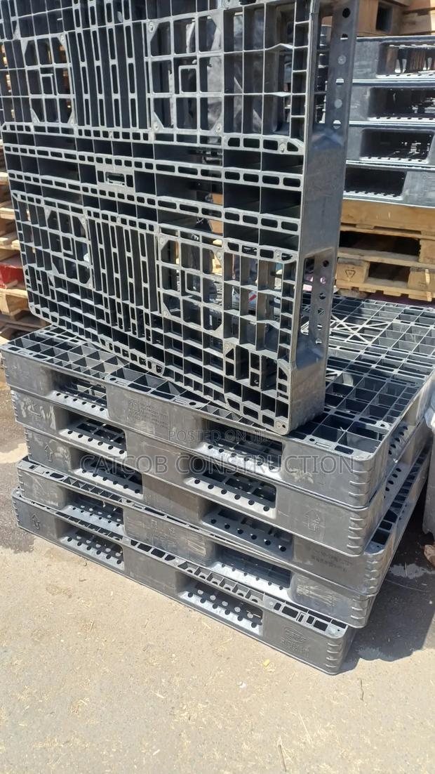 Plastic Pallets Size 110cm*110cm