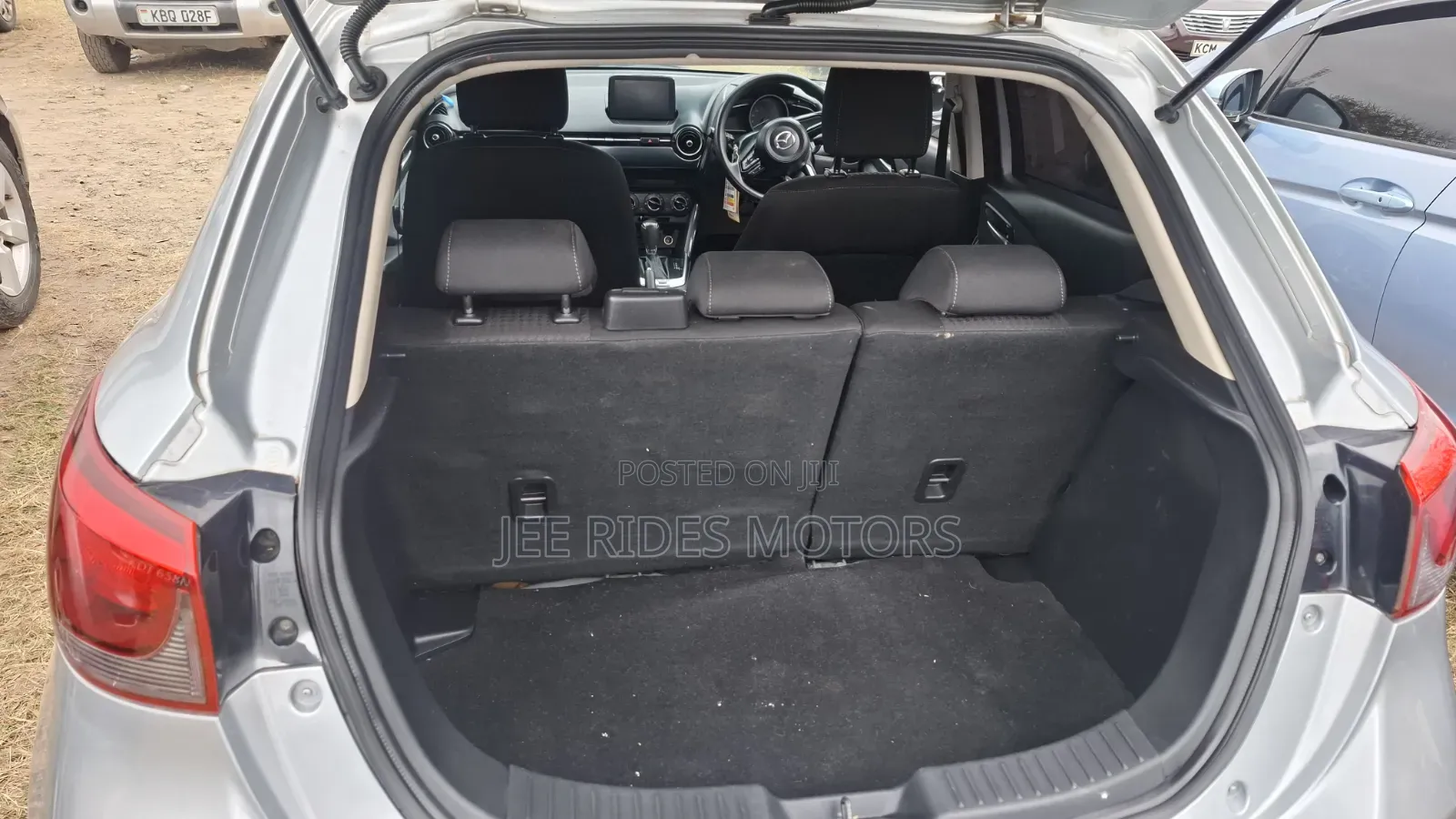 Mazda Demio 2017 Silver