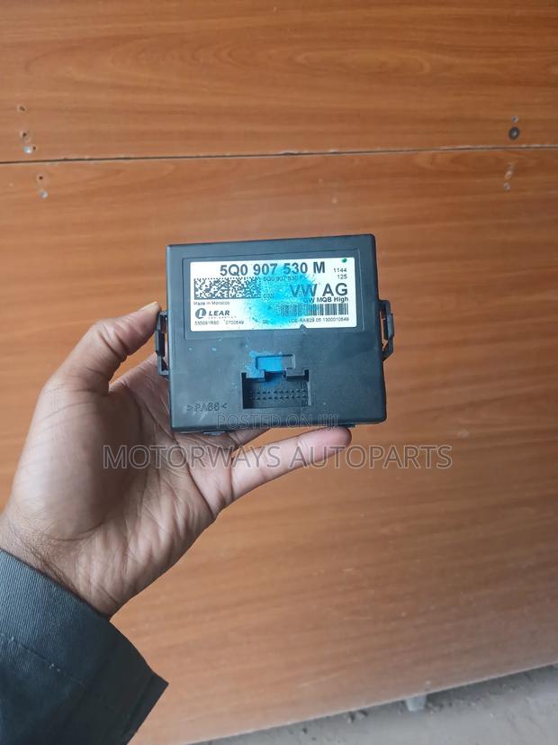 Volkswagen/ Audi Gateway Control Module - main view