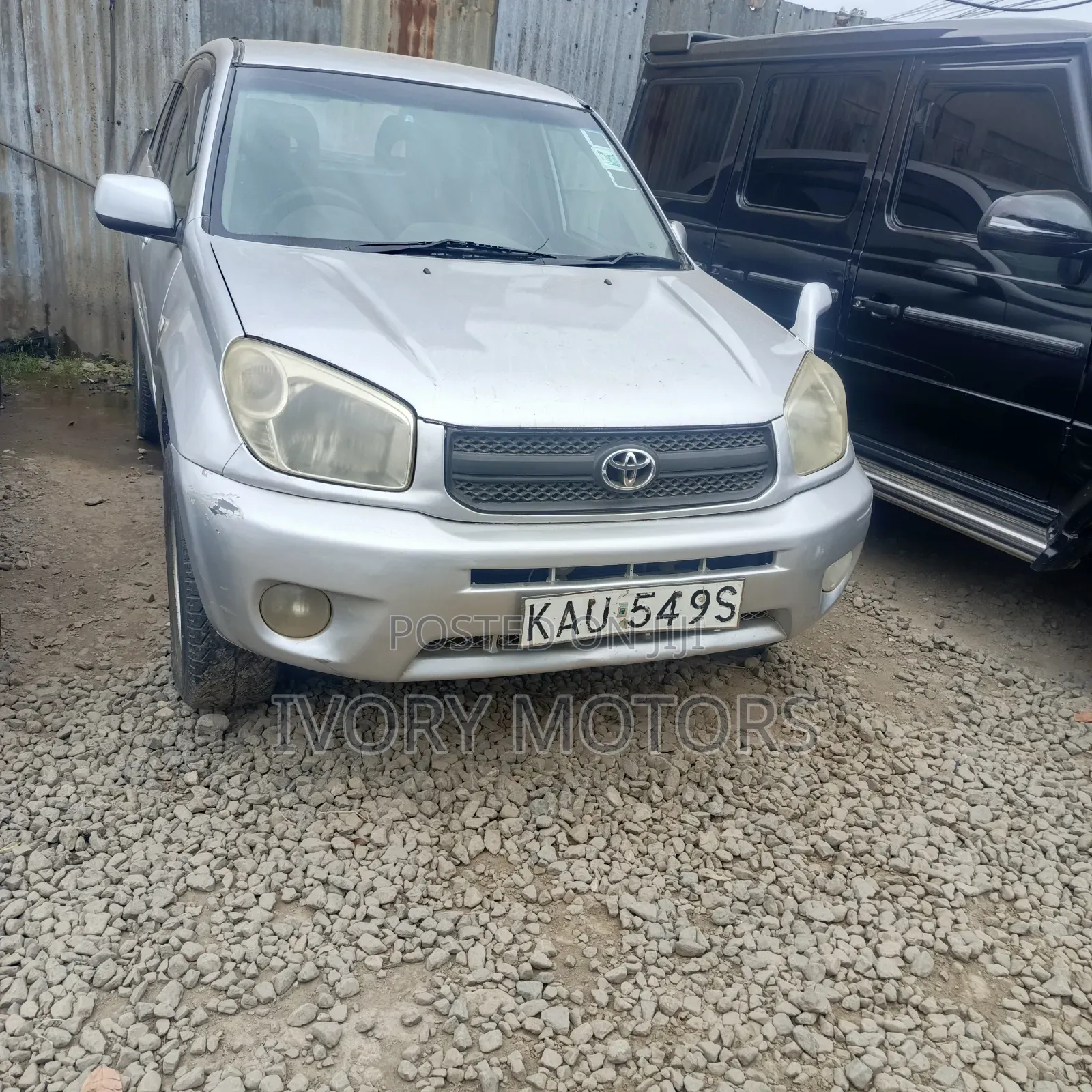 Toyota RAV4 Automatic 2000 Silver