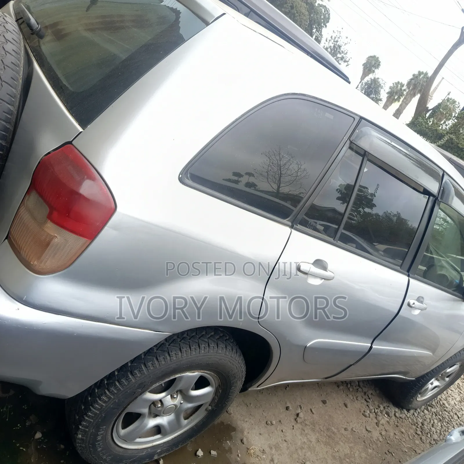 Toyota RAV4 Automatic 2000 Silver