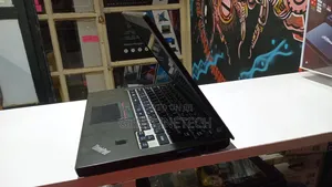 Laptop Lenovo ThinkPad X270 4GB Intel Core i3 HDD 1T