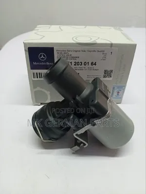 Genuine Mercedes Coolant/Heater Valve M271 CGI.