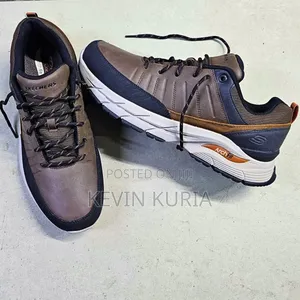 Skechers ArchFit Size 11/46 30cm