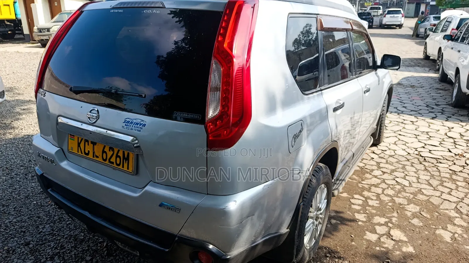 Nissan X-Trail 2011 Gray