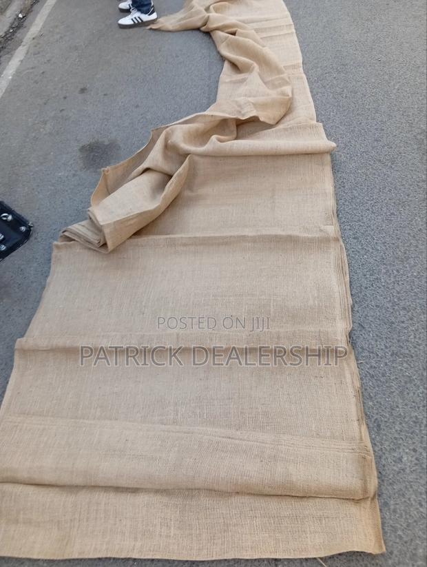 Column Curing/Hessian Cloth