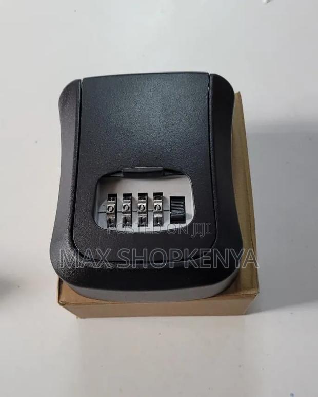 Metal Key Lock Box – Strong & Durable Storage - thumbnail 2